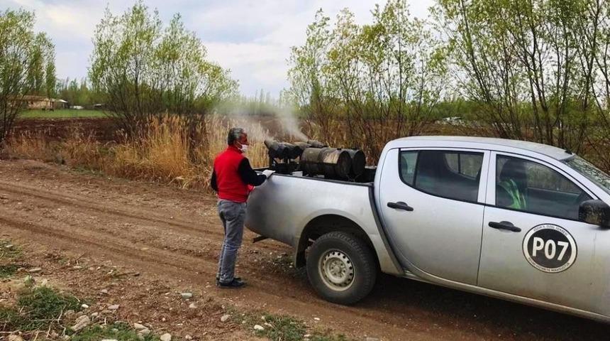 Iğdır’da dezenfekte ve ilaçlama devam ediyor