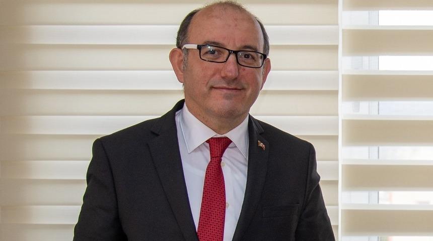 Uygulamalı Bilimler Fakültesi Dekanlığına Prof. Dr. İsa İpçioğlu atandı