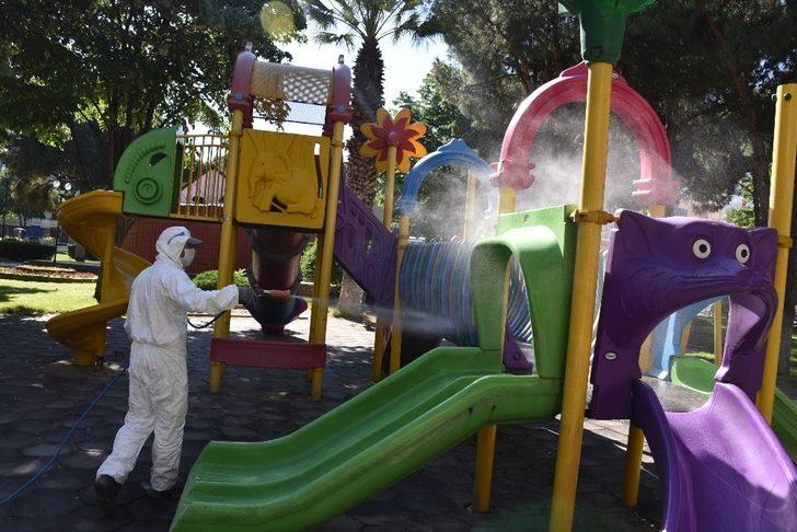 Salihli’nin parkları çocuklar için hazırlandı G1