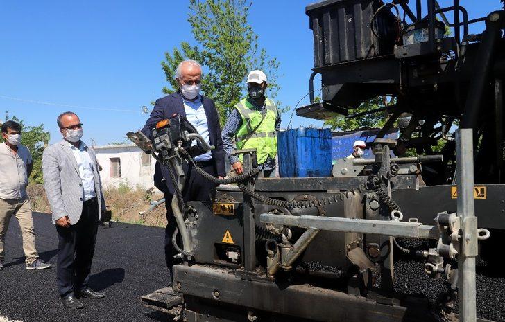 Başkan Gültak, asfalt çalışmalarını denetledi G2