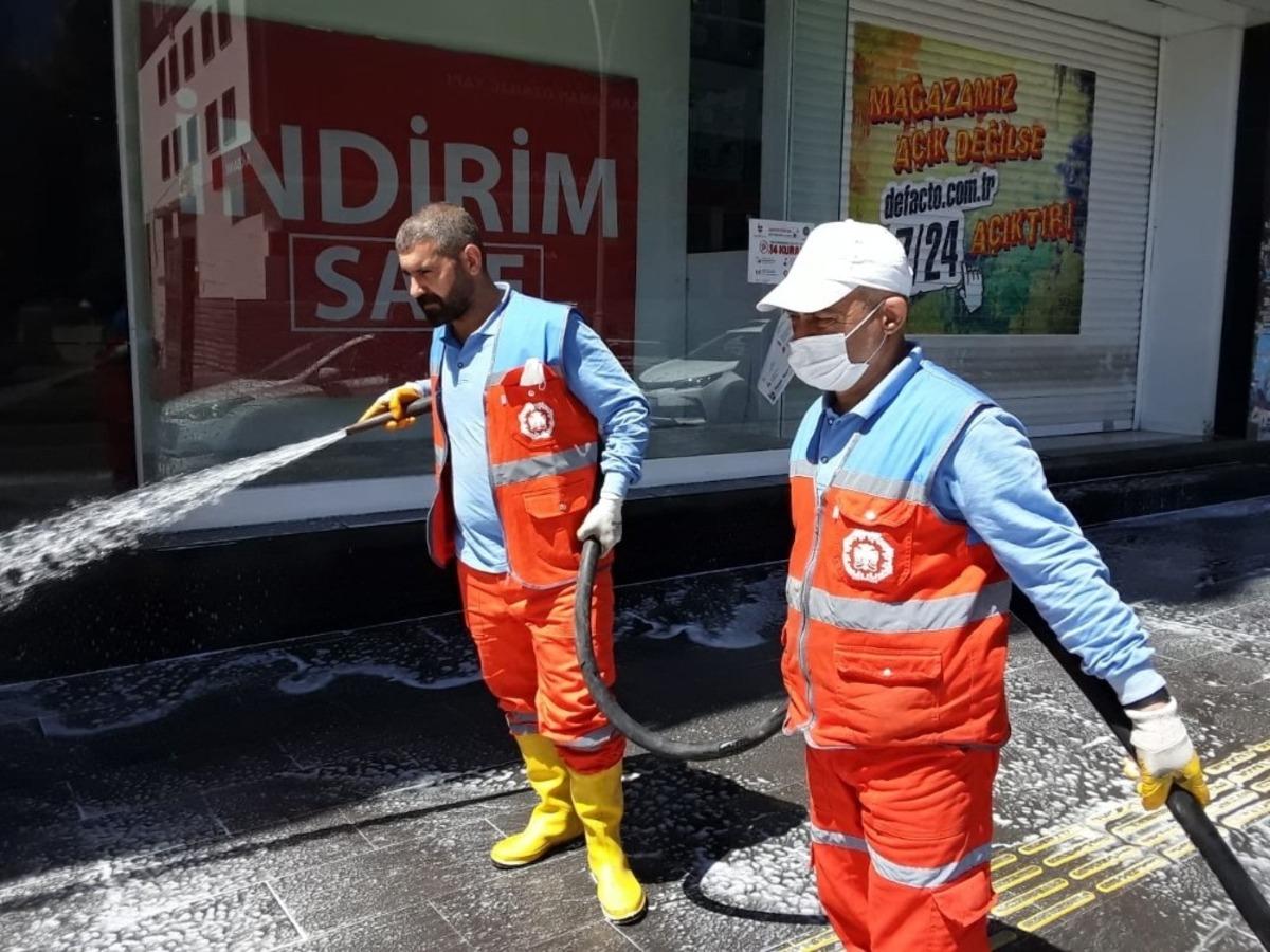 Diyarbakır B&uuml;y&uuml;kşehir Belediyesi, temiz bir &ccedil;evre i&ccedil;in &ccedil;alışıyor