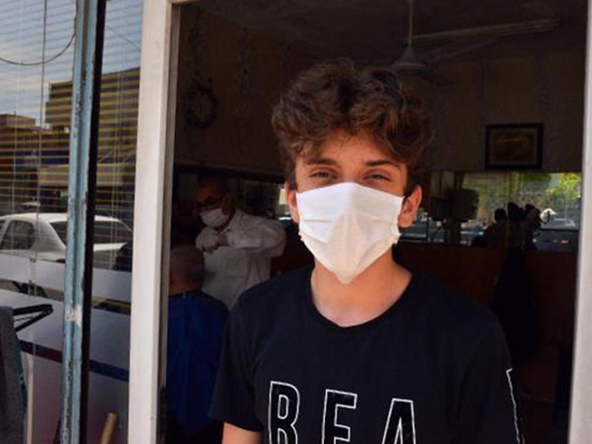 Adana'da berbere giden 16 yaşındaki &ccedil;ocuk tıraş olamadı