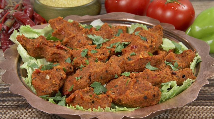 10 dakikada hazır: Pratik çiğ köfte tarifi