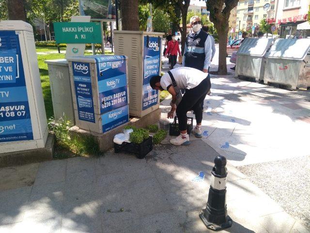 Zabıtadan seyyar ve kaldırım işgali denetimi