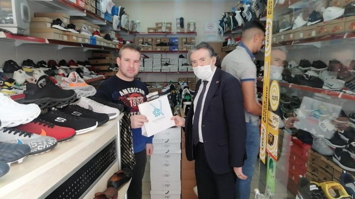 G&ouml;n&uuml;l El&ccedil;ileri salgında da esnafın yanında