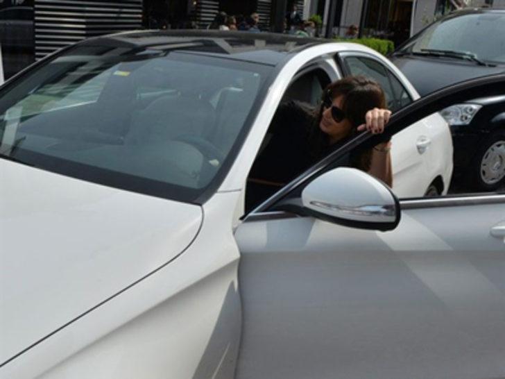 Ebru Destan ikinci bebek için gün sayıyor G4