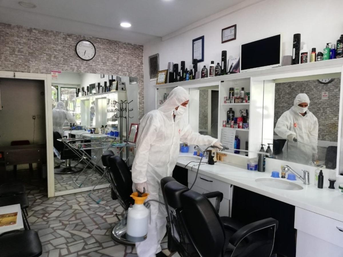 Berber ve kuaf&ouml;rler Ergene Belediyesi tarafından dezenfekte edildi