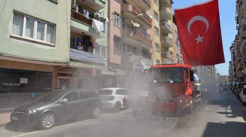 Aydın&rsquo;da cadde ve bulvarlar dezenfekte ediliyor