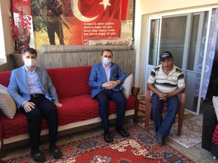 Müftü Kondi şehit annelerini unutmadı G3