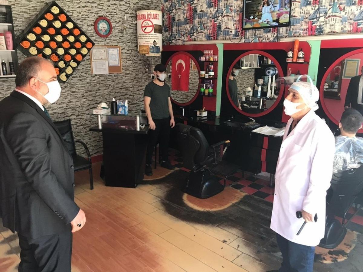 Sandık&ccedil;ı&rsquo;dan berber ve kuaf&ouml;r esnafına destek