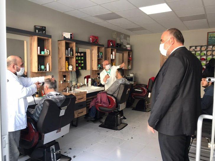 Sandıkçı’dan berber ve kuaför esnafına destek G3