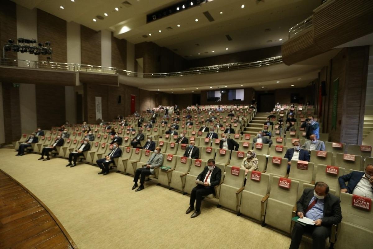 B&uuml;y&uuml;kşehir meclisi toplandı
