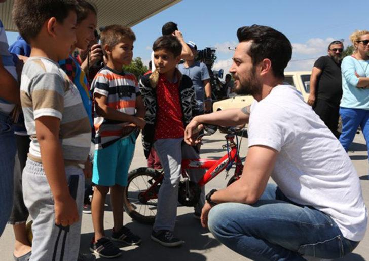 Hayranlardan film setine baskın G5