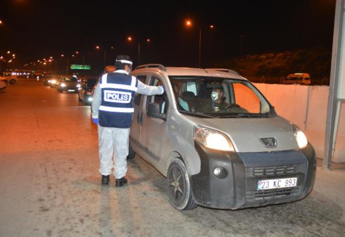 Adana'da yasak kalktı, kent girişinde yoğunluk yaşandı