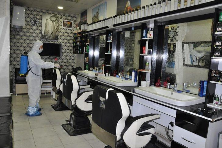 Cizre Belediyesi berber ve kuaför salonlarını dezenfekte etti G1