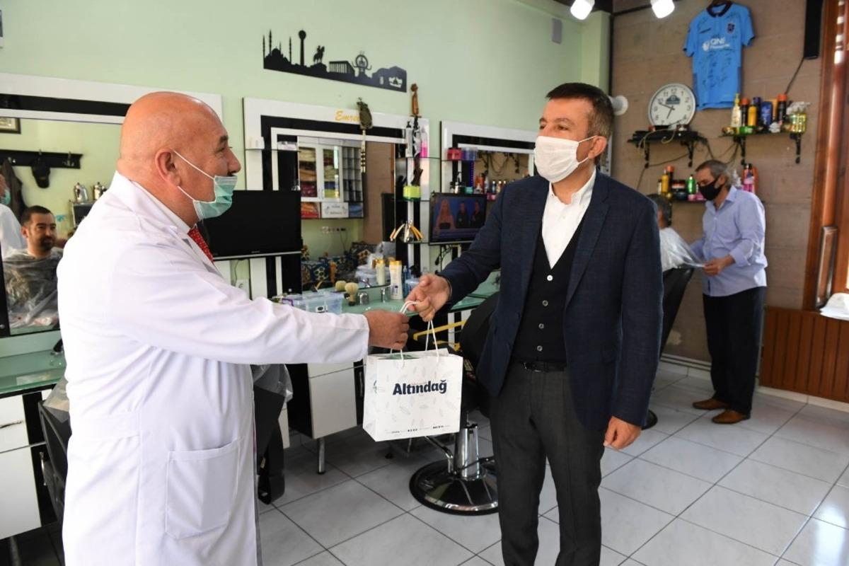 Kuaf&ouml;r ve berberlere hijyen desteği