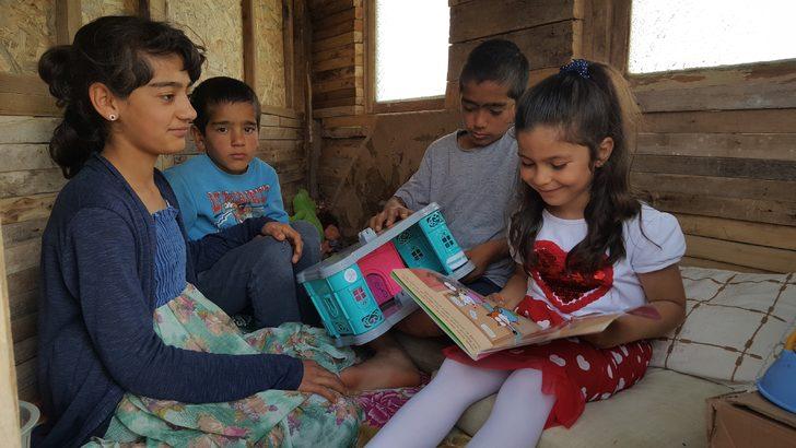 Çocukları için bahçesine ağaç ev yaptı G4