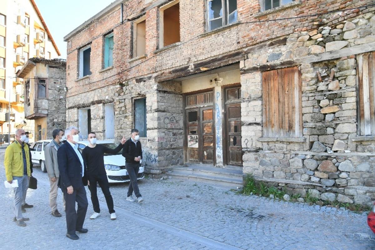 Isparta&rsquo;da tarihi yapılar restorasyonla g&uuml;n y&uuml;z&uuml;ne &ccedil;ıkacak
