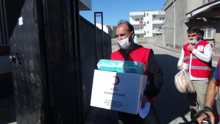 Kızılay’dan maddi durumu düşük ailelere yardım G2