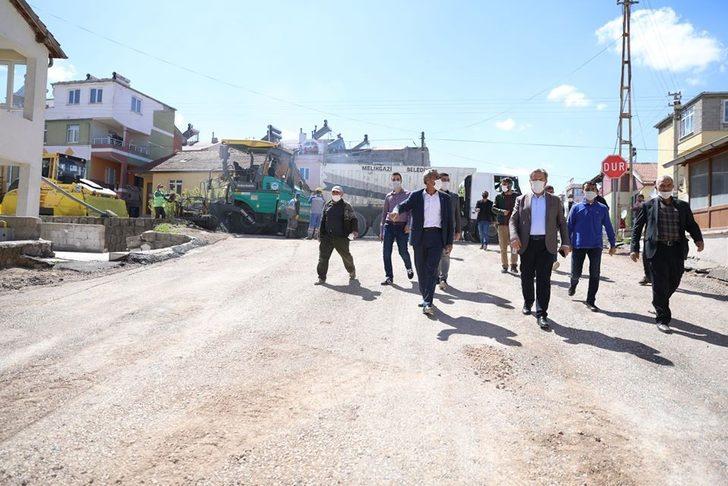 Eskişehir Bağları’nda 3 mahalle 6 sokak asfaltlandı G5