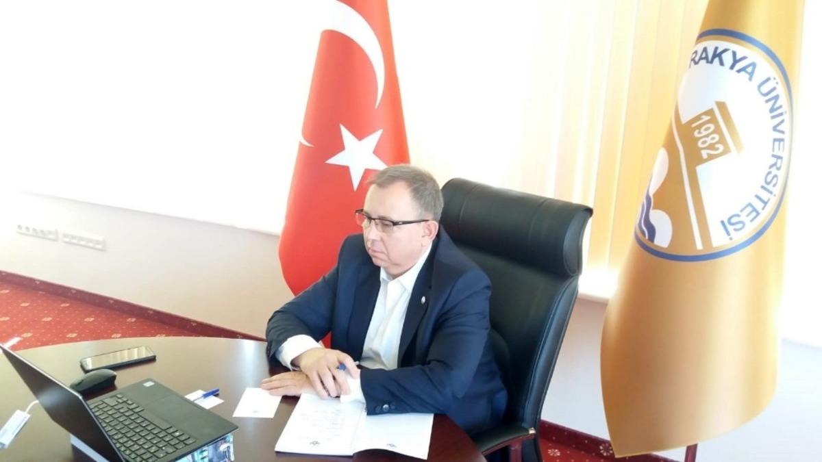 Rekt&ouml;r Prof. Dr. Tabakoğlu, &Uuml;NDER&rsquo;in "Anadolu buluşmaları"nda akademisyenlere Trakya &Uuml;niversitesi&rsquo;ni anlattı