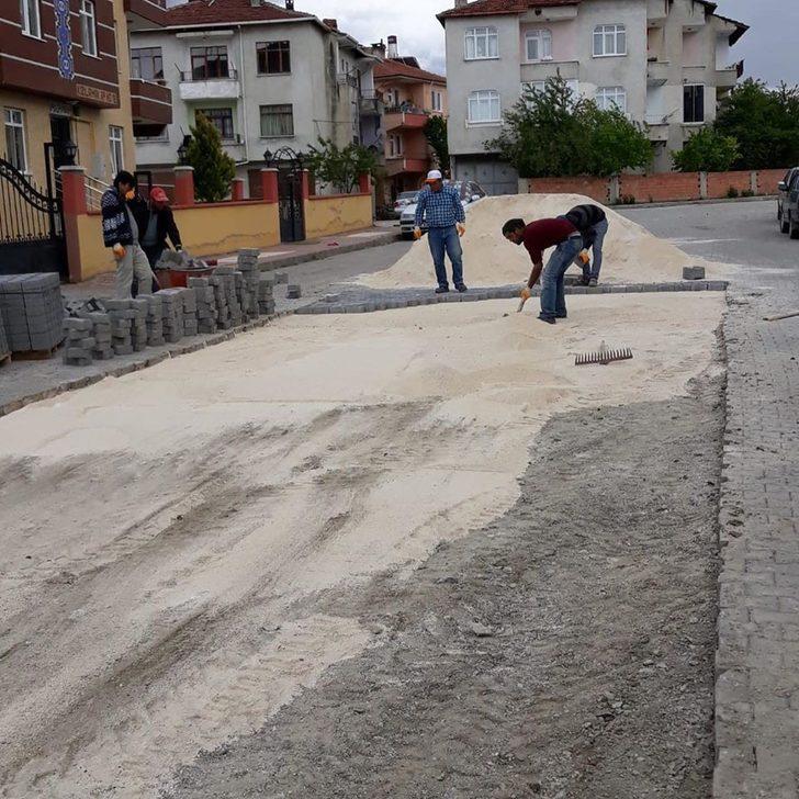 Taşköprü’de zarar gören kilit parkeler onarılıyor G4