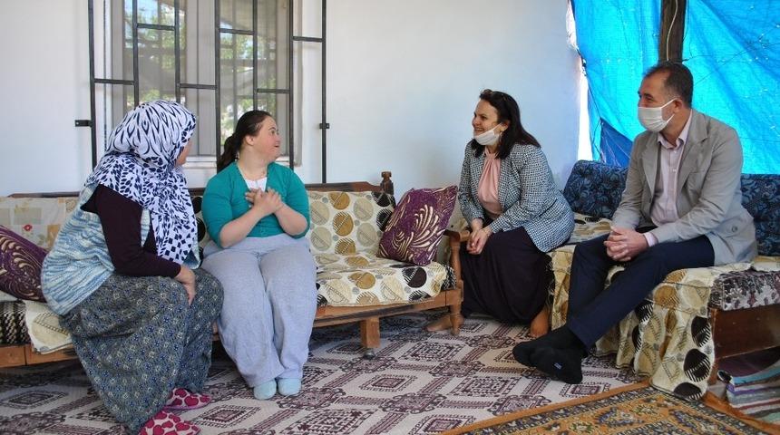 Sarıcakaya&rsquo;da engelli &ccedil;ocuklara sahip ailelere y&ouml;nelik farkındalık &ccedil;alışması