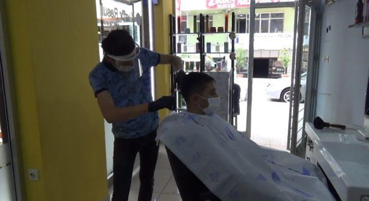 Berberlerde randevu defterleri doldu G3