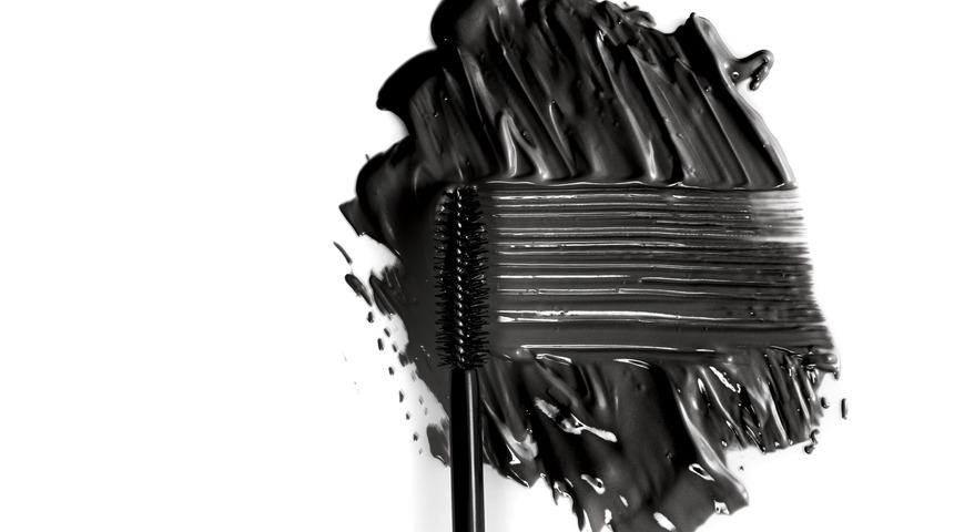 Kuruyan rimelleri &ccedil;&ouml;pe atmayın! İşte ilk g&uuml;nk&uuml; haline getirme y&ouml;ntemi...