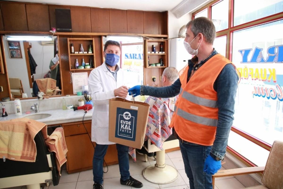 Fatsa Belediyesinden 200 berber ve kuaf&ouml;re hijyen &ccedil;antası