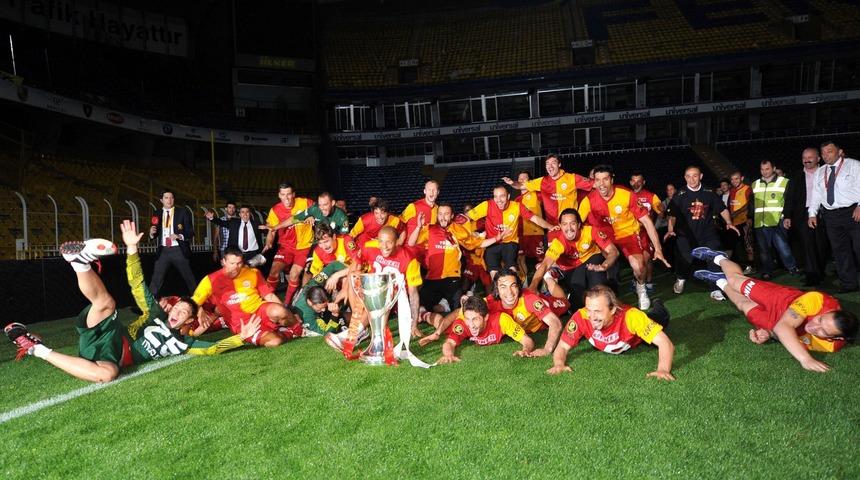 Galatasaray'dan Fenerbahçe'ye olay gönderme!