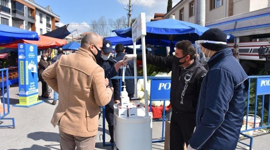 &Ccedil;arşamba pazarı sıkı tedbirler ile a&ccedil;ılacak