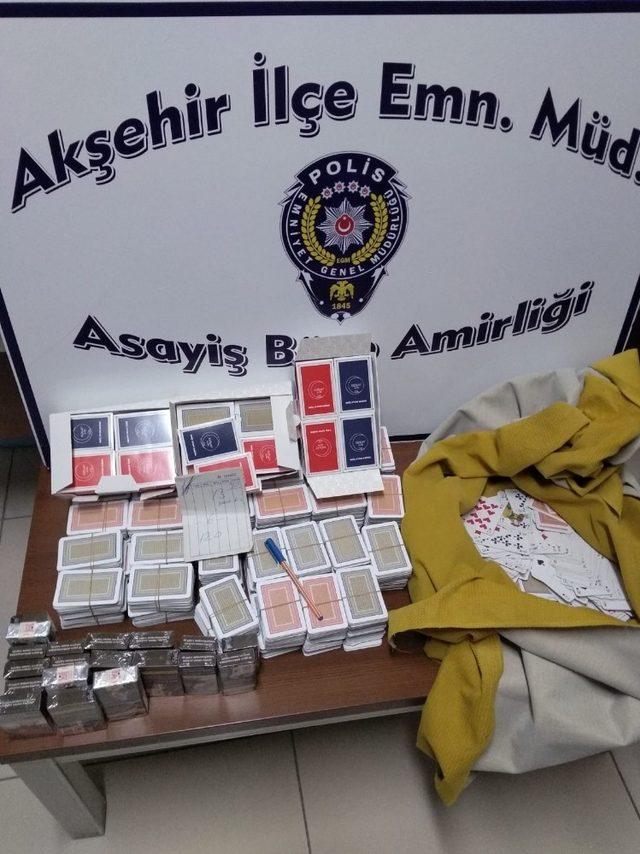 Akşehir’de kumar oynatılan eve baskın