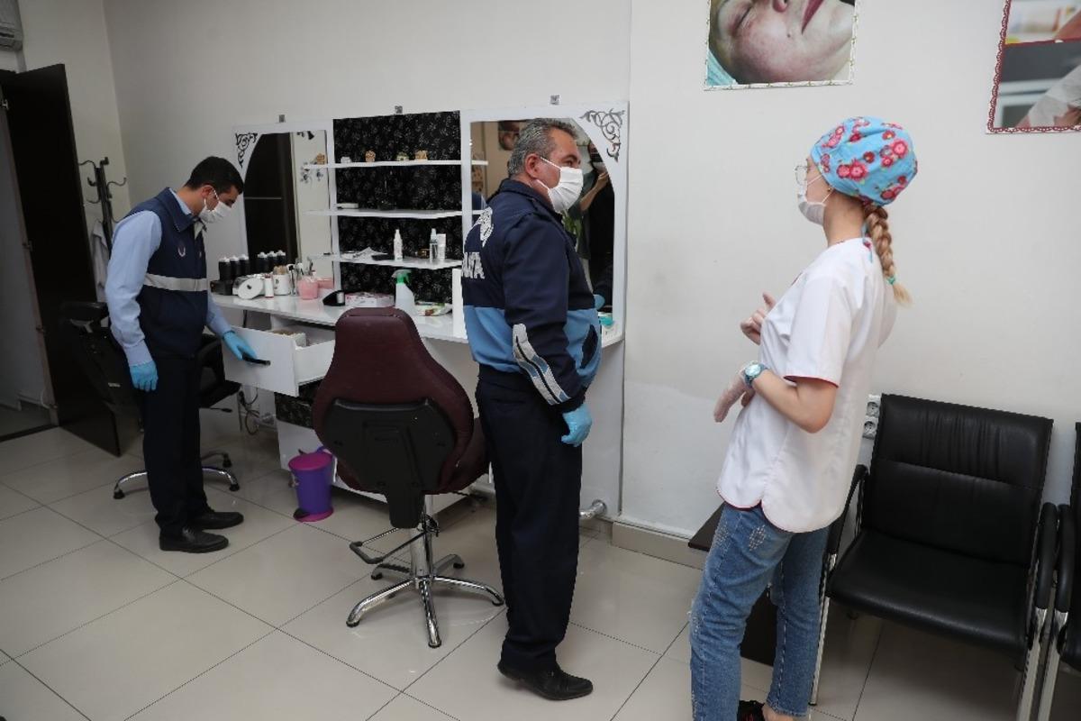 Merkezefendi&rsquo;de berber ve kuaf&ouml;r salonlarına zabıta denetimi