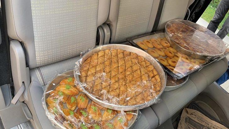 Sultanbeyli’nde sağlıkçılara baklavalı destek G3