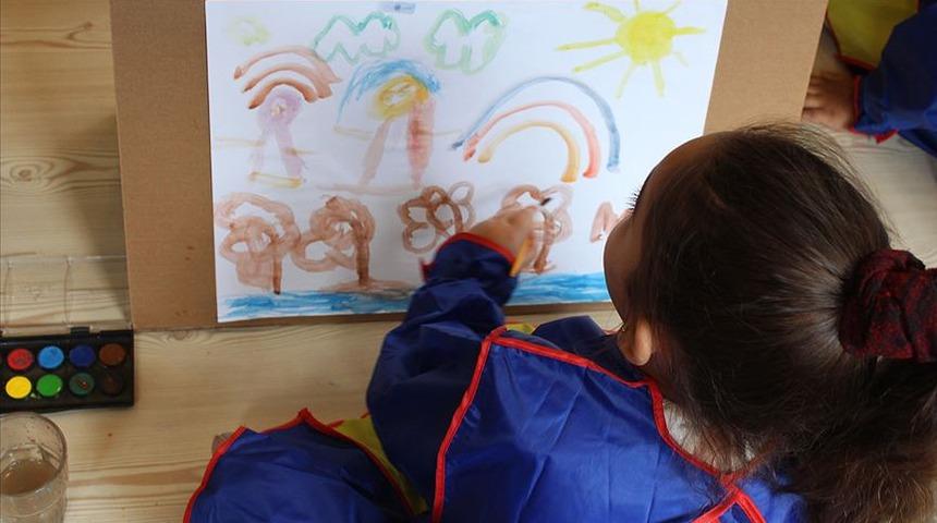 Veliler indirim istedi! Okul yönetimi 11 anaokulu öğrencisini okuldan attı