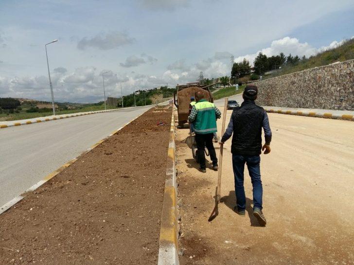 Kavşak ve refüjlerde düzenleme çalışması G2