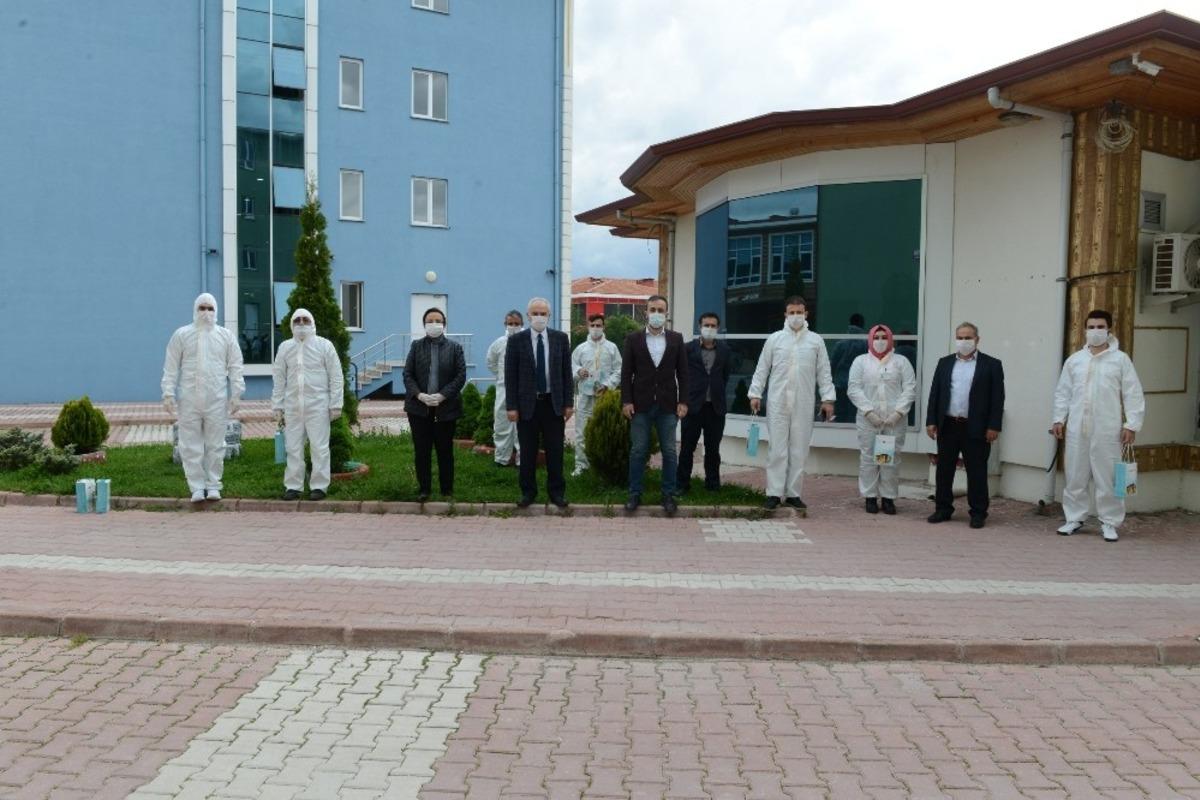 Belediye&rsquo;den karantinadaki vatandaşlara jest
