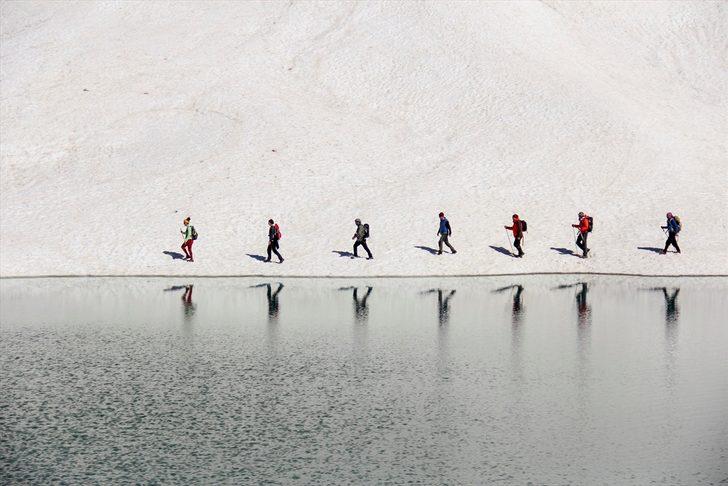 Mercan Vadisi'nin buzul göllerinde ilkbahar güzelliği G1
