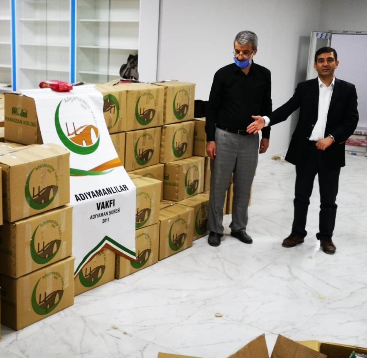 Adıyamanlılar Vakfı g&ouml;n&uuml;llere dokunmaya devam ediyor