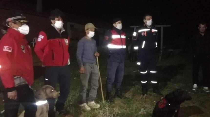 Kayıp çocuk uyurken bulundu