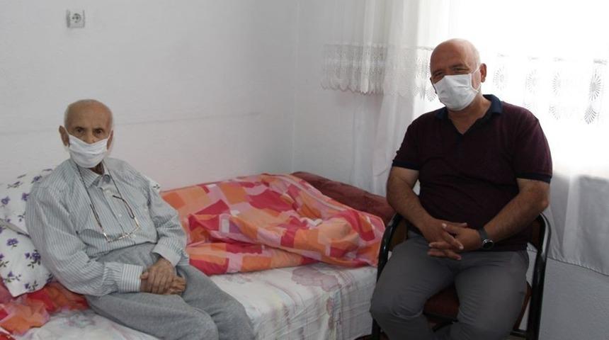 20 yıllık k&ouml;y k&uuml;t&uuml;phanesini Osmancık Belediyesi yaşatacak