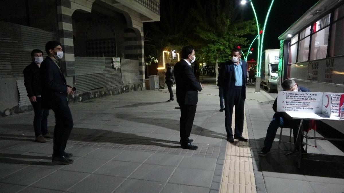 Memur-Sen&rsquo;den kan bağışına destek