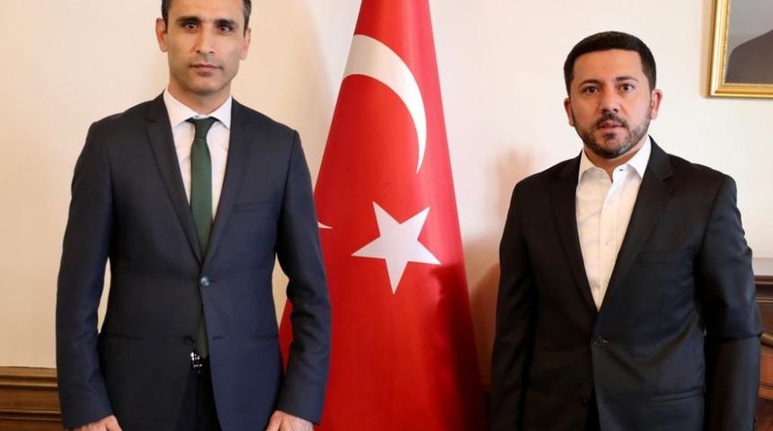 Gençlik ve Spor İl Müdürü Özdemir, Belediye Başkanı Arı’yı ziyaret etti