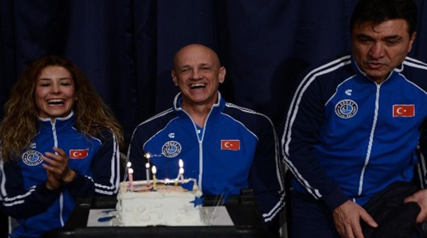 Glenn Hoag: Liglerin sona erdirilmesi yerinde bir karar 