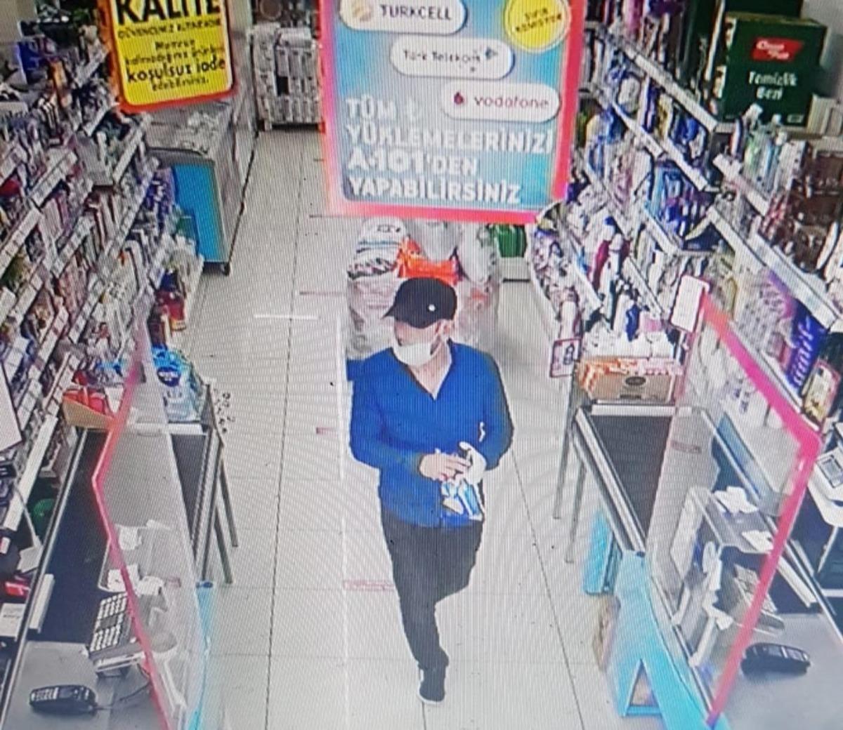 Marketlere dadanan cep telefonu hırsızları polise yakalandı