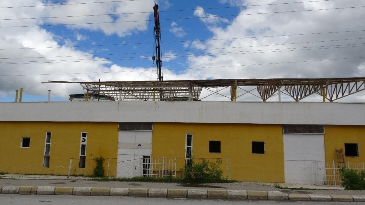 Muş&rsquo;ta &lsquo;Millet Bah&ccedil;esi&rsquo; i&ccedil;in ilk kazma vuruldu