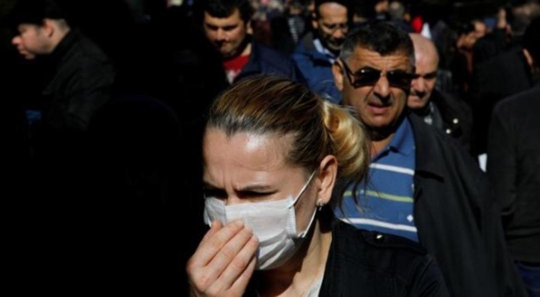 Havalar ısındı, &ouml;nlemler azaldı! 9 ilde korkutan koronavir&uuml;s artışı