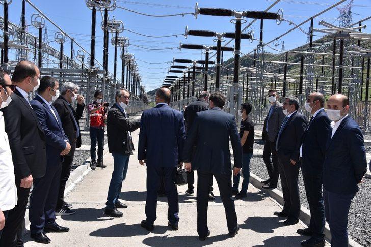 DSİ Genel Müdür Vekili Yıldız, Ilısu Barajında incelemede bulundu G3