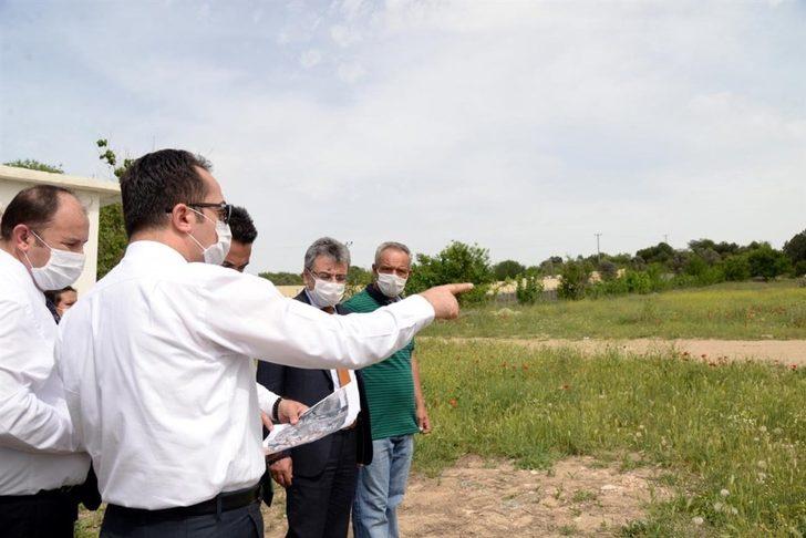 Vali Şentürk, tarım işçileriyle bir araya geldi G2